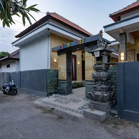 Pratiwi House Lembongan