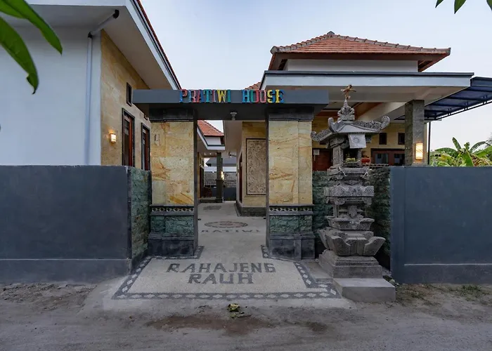 Pratiwi House Guest house 3*