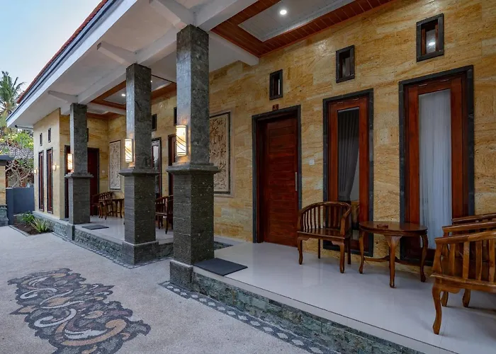 Guest house Pratiwi House 3*